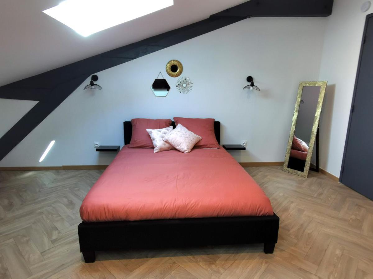 Nuit tendance Mâcon Extérieur photo